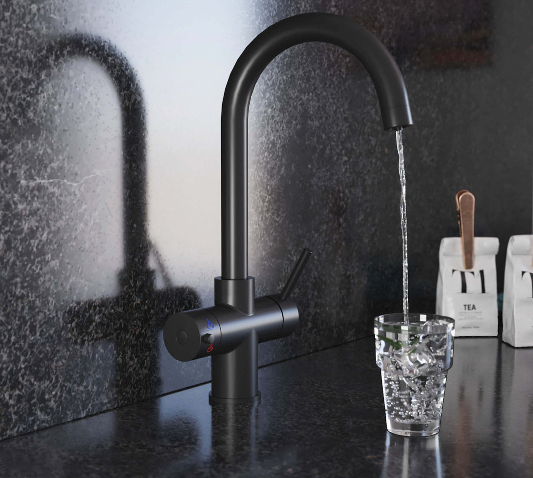QUANTUM 4-IN-1 INSTANT HOT WATER TAP
