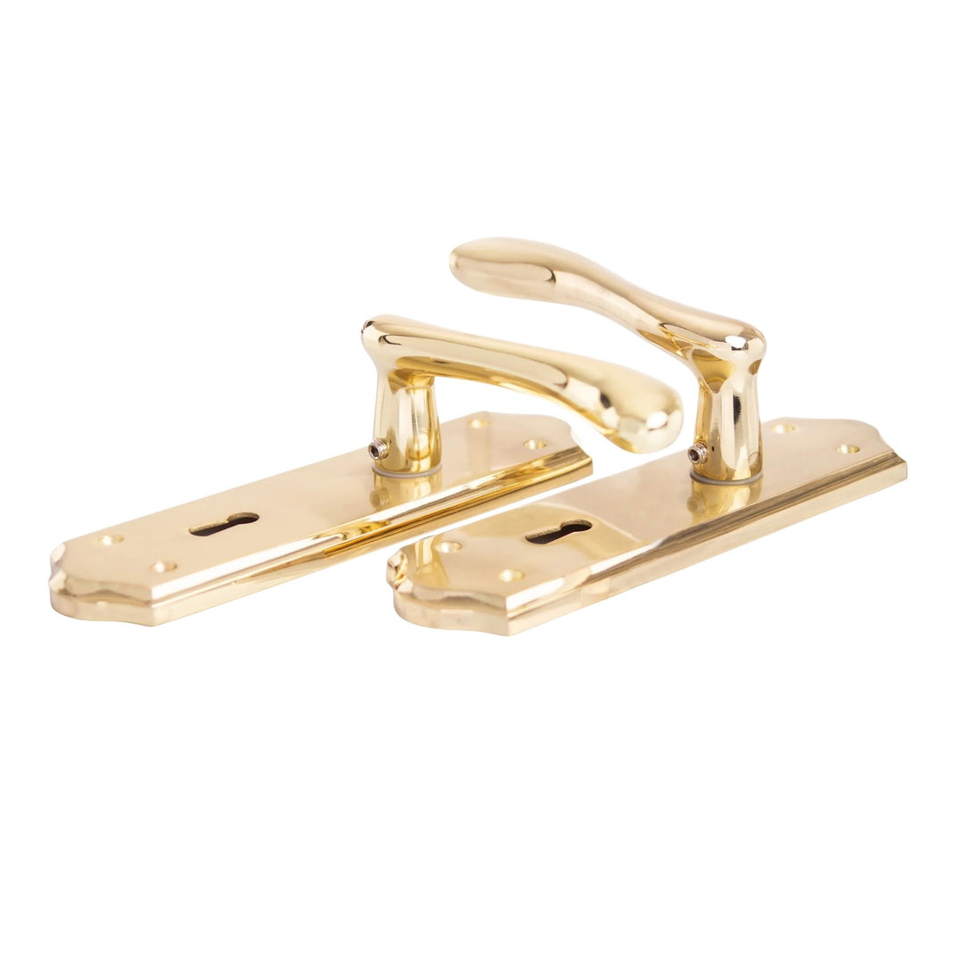 Sonnato Bari Lever on Plate Handles