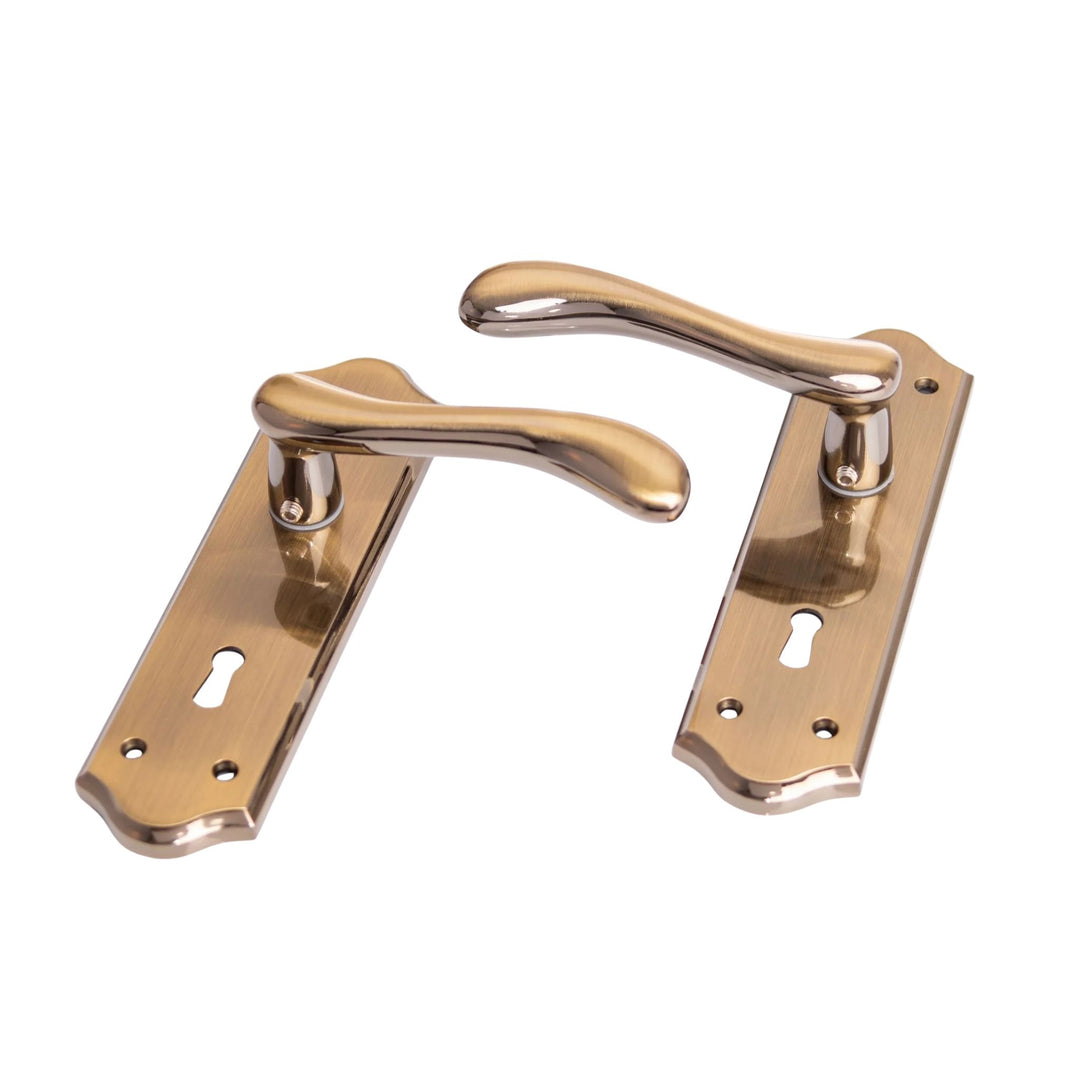 Sonnato Bari Lever on Plate Handles