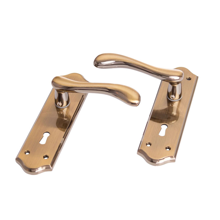 Sonnato Bari Lever on Plate Handles