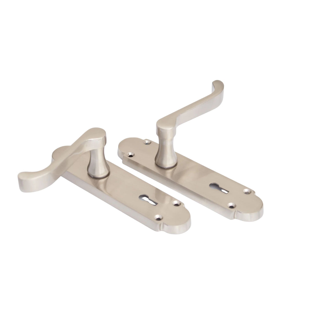 SONNATO NOVA LEVER ON PLATE HANDLES