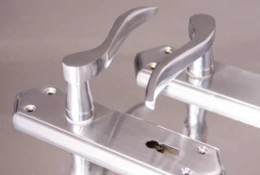 SONNATO TORINO SATIN CHROME LEVER ON LOCK PLATE HANDLES